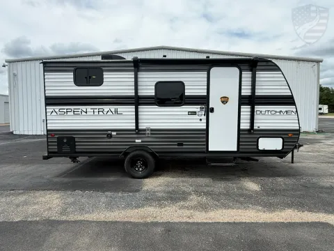 Photos of 2026 Dutchmen RV Aspen Trail 17QB for sale in Wills Point, TX at Liberty Trail RV - Canton
