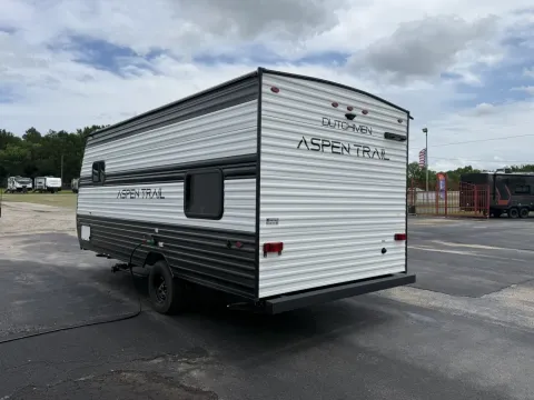 More photos of 2026 Dutchmen Aspen Trail 17QB at Liberty Trail RV - Canton, TX