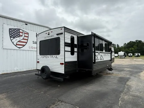 Photos of 2026 Dutchmen Aspen Trail 3410RLL for sale in Wills Point, TX at Liberty Trail RV - Canton