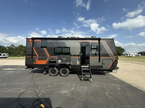 Photos of 2026 Keystone Walkabout 22MAX for sale in Wills Point, TX at Liberty Trail RV - Canton
