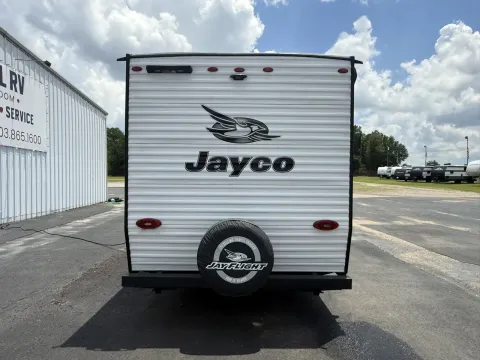 More photos of 2024 Jayco Jay Flight 174BH at Liberty Trail RV - Canton, TX