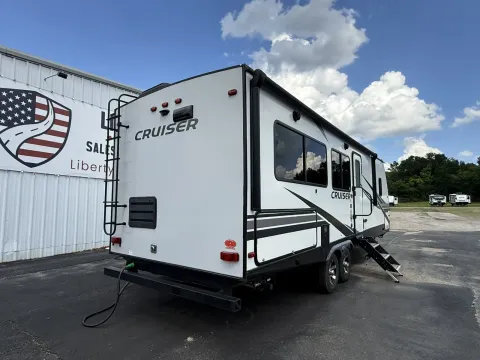 Another view of 2021 Crossroads Cruiser Aire CR28RKS for sale in Wills Point, TX at Liberty Trail RV - Canton