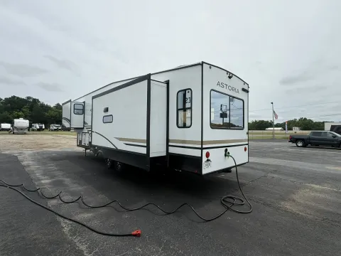 More photos of 2026 Dutchmen Astoria 3173RLP at Liberty Trail RV - Canton, TX