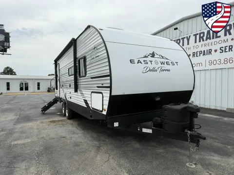 Unknown 2023 East To West Della Terra 261RBS for sale in Wills Point, TX