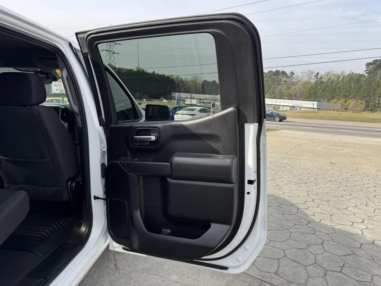 2023 Chevrolet Silverado 1500 Custom - Photo 15