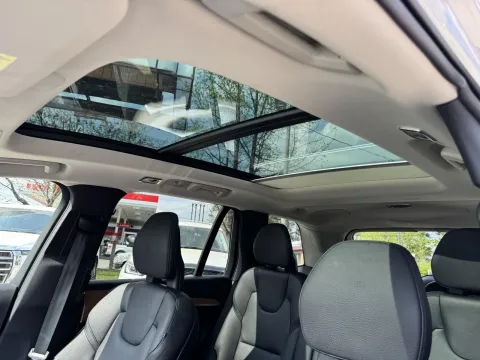 More photos of 2022 Volvo XC90 Momentum at Premier Auto Group, NC