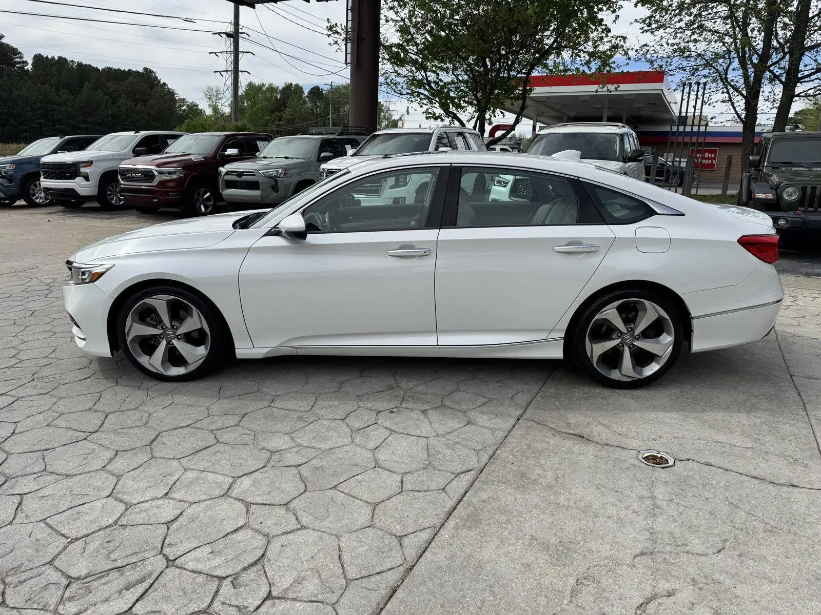 2018 Honda Accord Touring - Photo 10