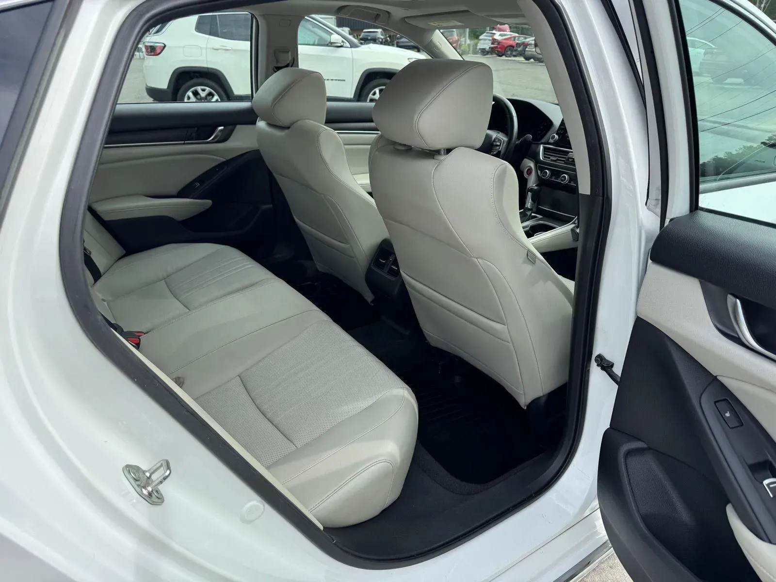 2018 Honda Accord Touring - Photo 15