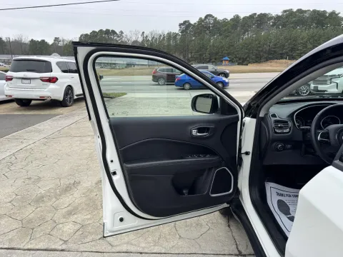 More photos of 2019 Jeep Compass Limited at Premier Auto Group, NC