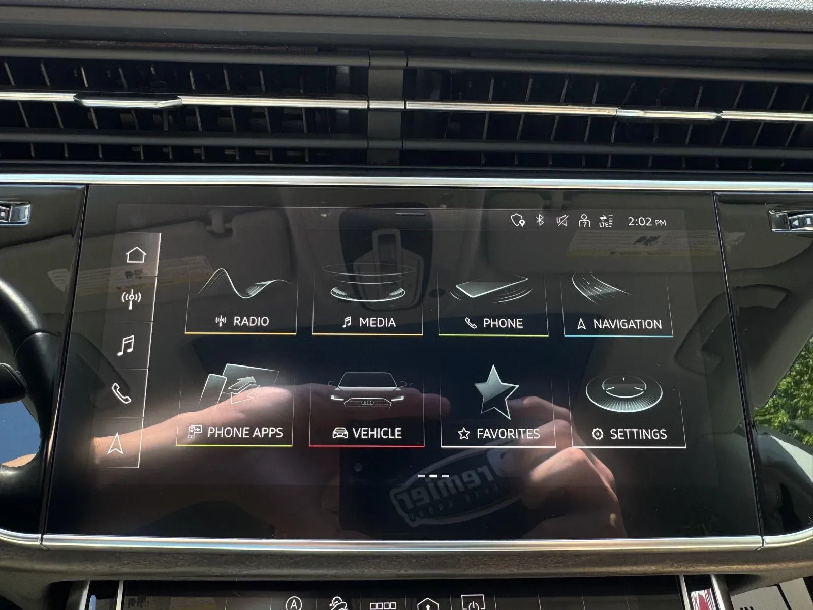 2021 Audi Q8 Premium - Photo 25