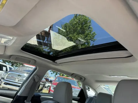 More photos of 2018 Toyota Avalon Limited at Premier Auto Group, NC