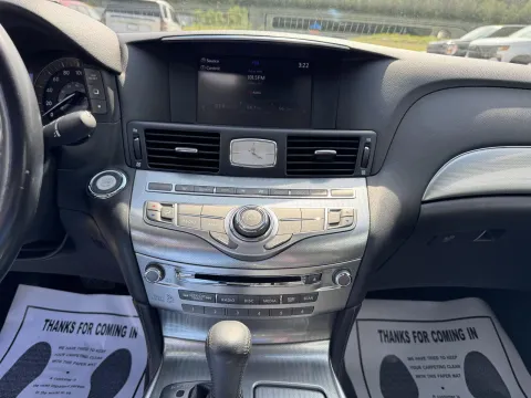 More photos of 2018 INFINITI Q70 3.7 LUXE at Premier Auto Group, NC