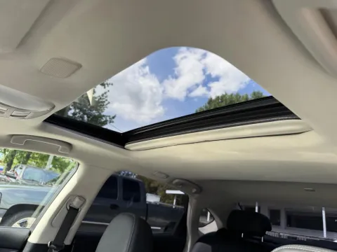 More photos of 2018 INFINITI Q70 3.7 LUXE at Premier Auto Group, NC