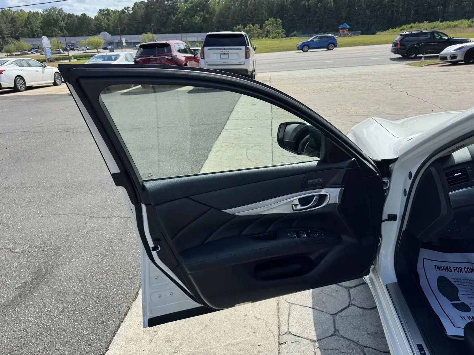 2018 INFINITI Q70 LUXE - Photo 6