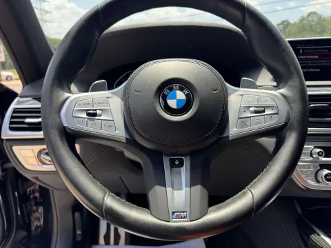 More photos of 2022 BMW 7 Series 740i at Premier Auto Group, NC