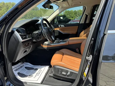 Photos of 2022 BMW X7 xDrive40i for sale in Durham, NC at Premier Auto Group