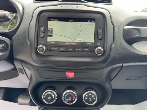 More photos of 2016 Jeep Renegade Trailhawk at Premier Auto Group, NC