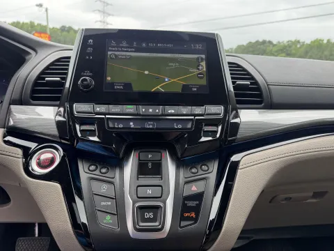 More photos of 2022 Honda Odyssey Elite at Premier Auto Group, NC