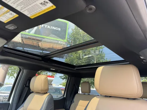 More photos of 2022 Ford F-150 LARIAT at Premier Auto Group, NC
