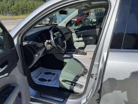 More photos of 2020 Acura MDX Sport Hybrid w/Technology Pkg at Premier Auto Group, NC