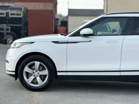 More photos of 2018 Land Rover Range Rover Velar P380 S at Angel Motors Inc, TN