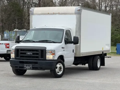 Another view of 2019 Ford E-Series E-350 SD for sale in Smyrna, TN at Angel Motors Inc