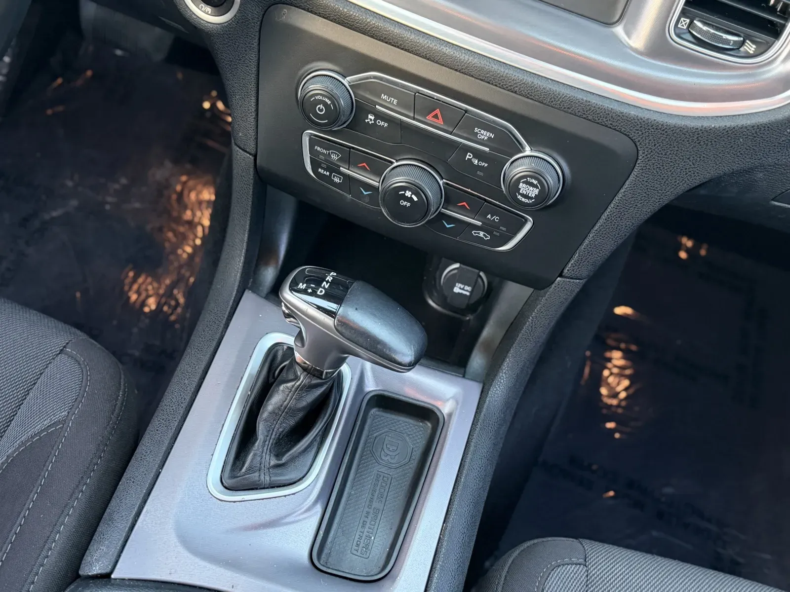 2020 Dodge Charger SXT - Photo 27