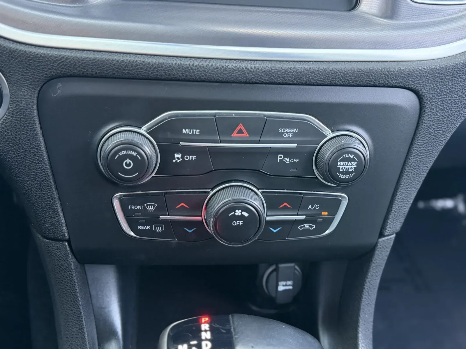 2020 Dodge Charger SXT - Photo 33