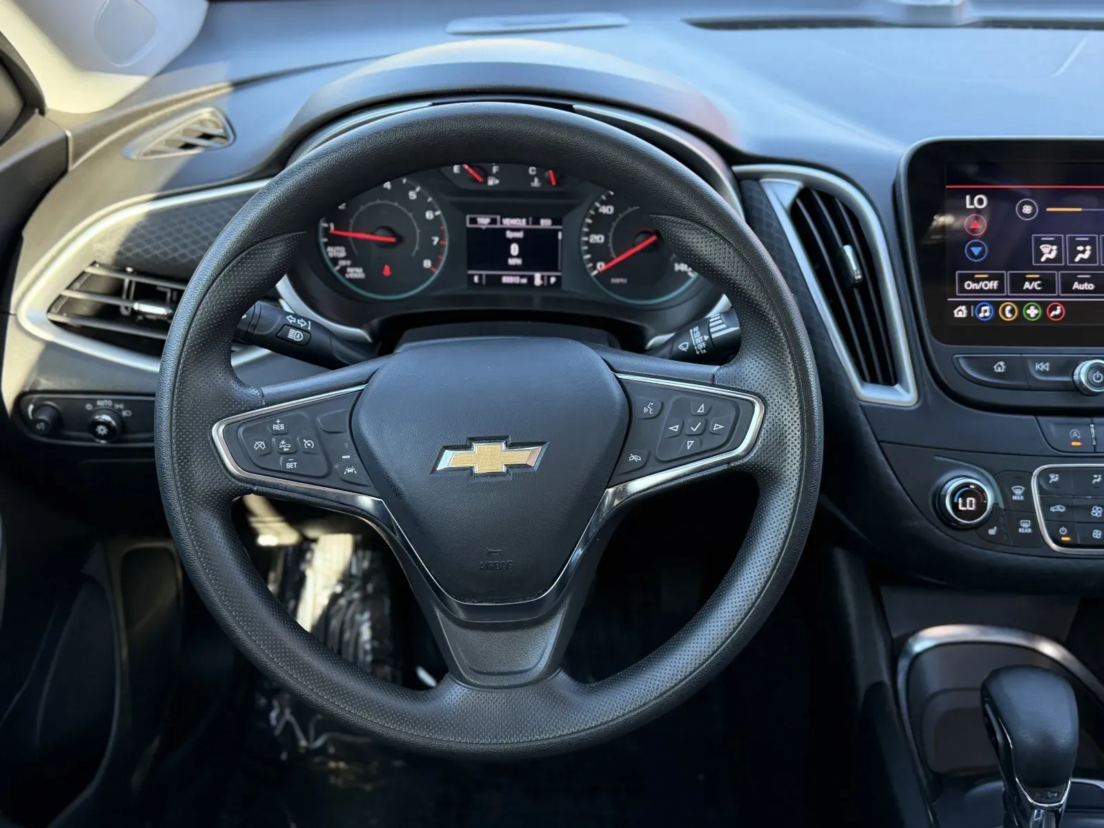 2023 Chevrolet Malibu 1LT - Photo 25