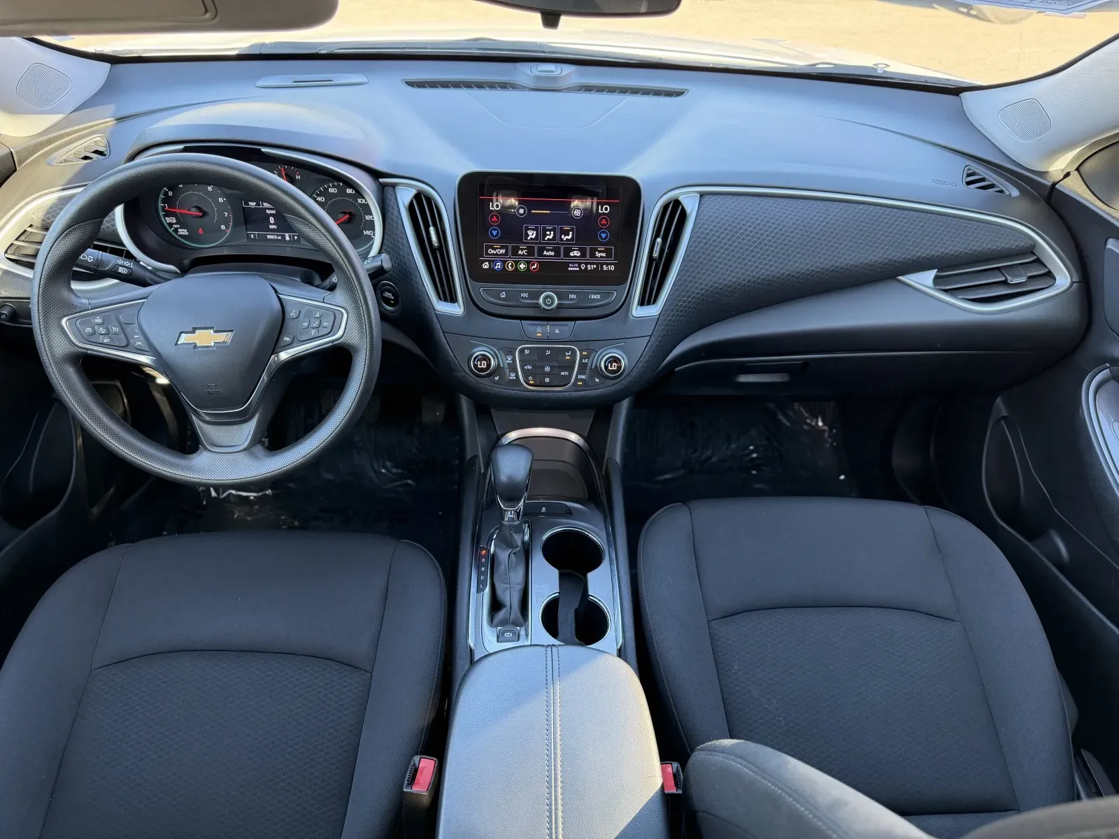 2023 Chevrolet Malibu 1LT - Photo 17