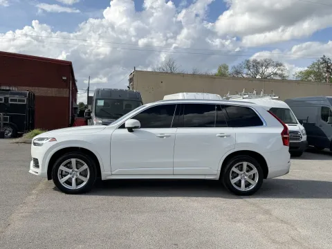 Another view of 2022 Volvo XC90 T5 Momentum for sale in Smyrna, TN at Angel Motors Inc