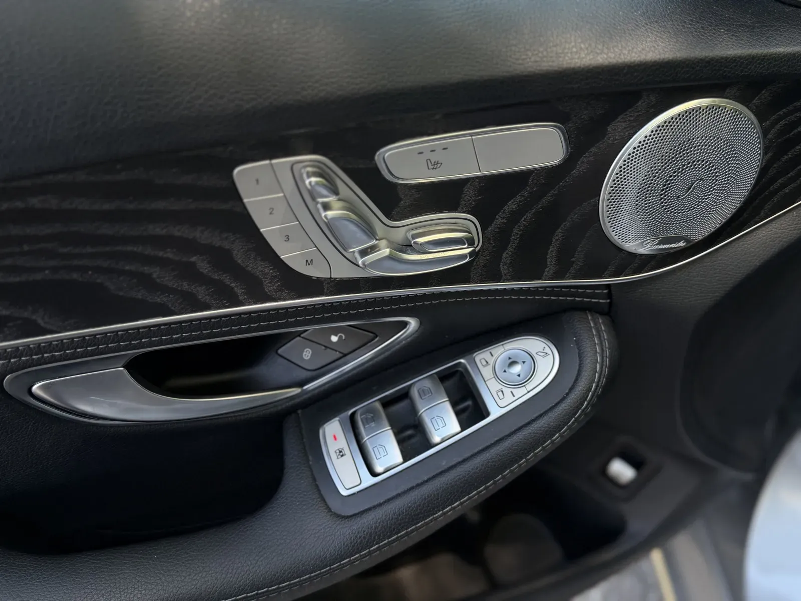 2016 Mercedes-Benz C-Class C300 - Photo 14