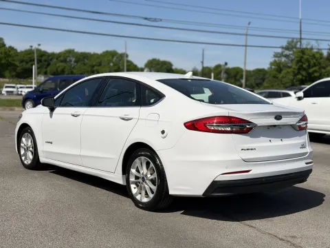 More photos of 2019 Ford Fusion Hybrid SE at Angel Motors Inc, TN