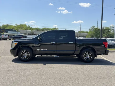 Another view of 2020 Nissan Titan SV for sale in Smyrna, TN at Angel Motors Inc