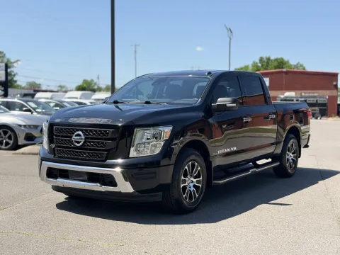 Photos of 2020 Nissan Titan SV for sale in Smyrna, TN at Angel Motors Inc