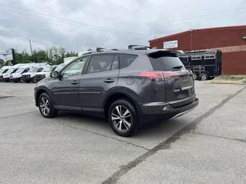 More photos of 2018 Toyota RAV4 at Angel Motors Inc, TN