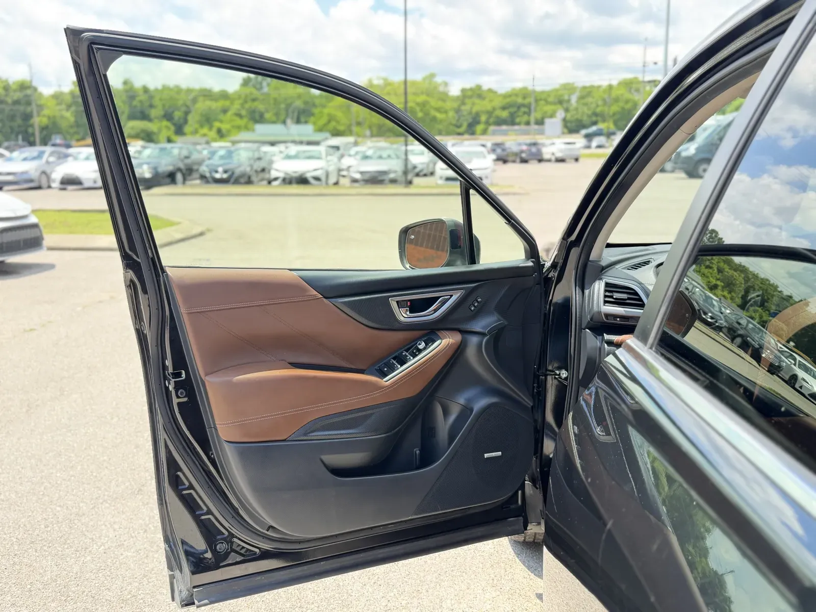 2020 Subaru Forester Touring - Photo 12