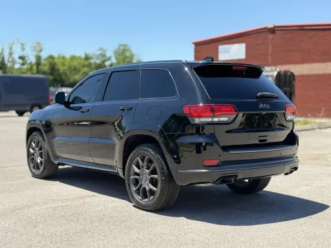 More photos of 2021 Jeep Grand Cherokee Overland at Angel Motors Inc, TN