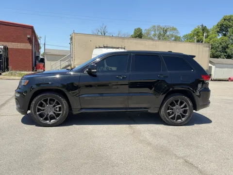 Another view of 2021 Jeep Grand Cherokee Overland for sale in Smyrna, TN at Angel Motors Inc