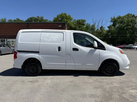 More photos of 2021 Nissan NV200 SV at Angel Motors Inc, TN