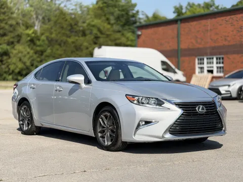 More photos of 2017 Lexus ES 350 at Angel Motors Inc, TN