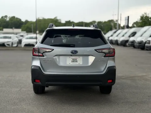 More photos of 2023 Subaru Outback Premium at Angel Motors Inc, TN
