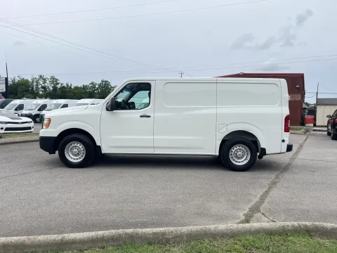 More photos of 2021 Nissan NV 2500 HD S at Angel Motors Inc, TN