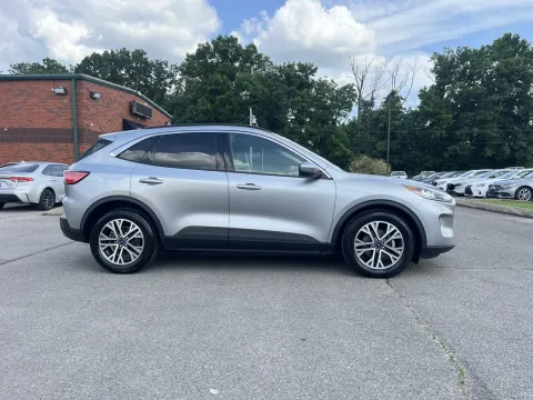 More photos of 2021 Ford Escape SEL at Angel Motors Inc, TN