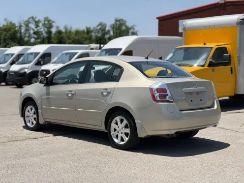 More photos of 2007 Nissan Sentra 2.0 S at Angel Motors Inc, TN