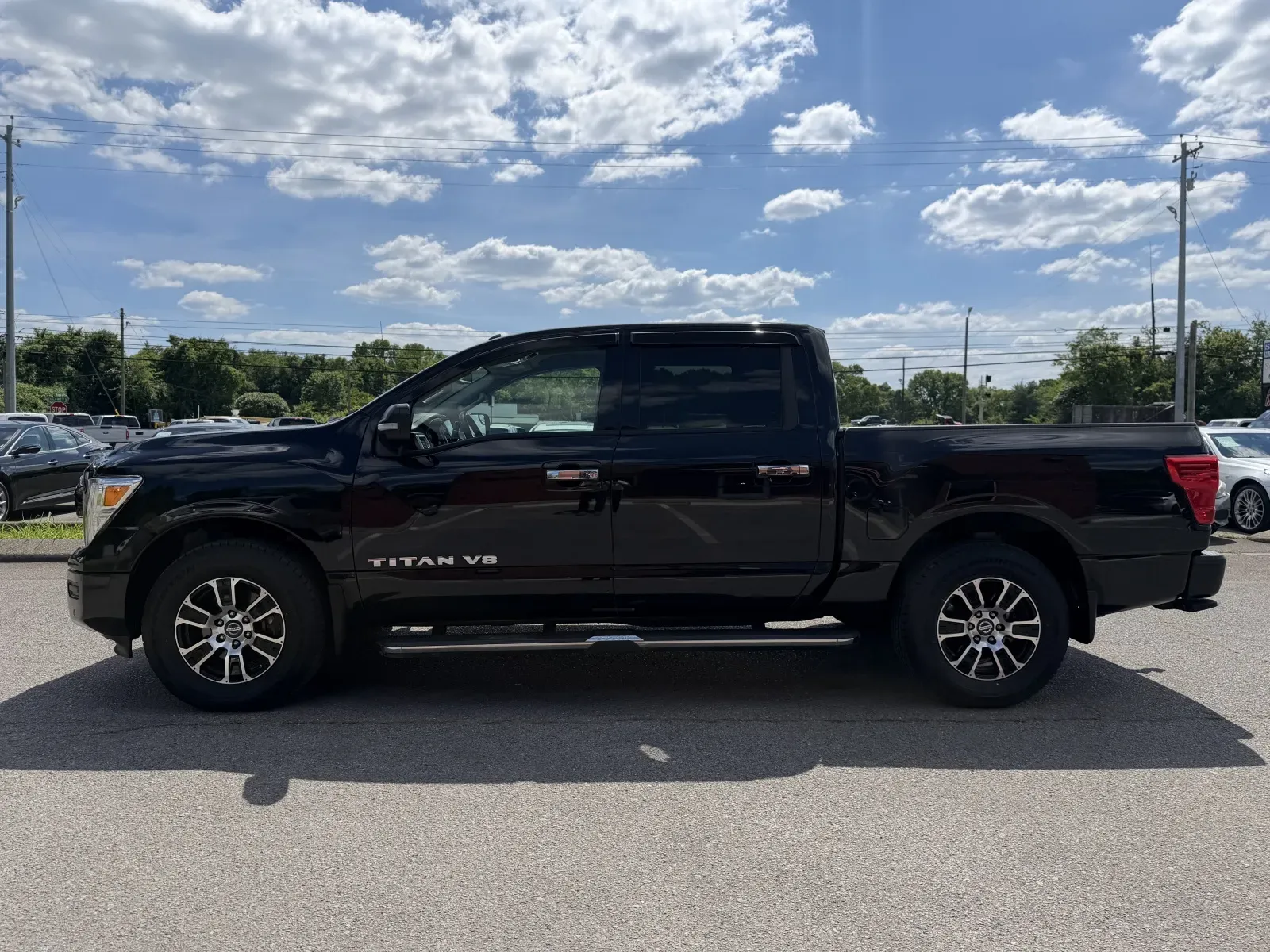 Another view of 2020 Nissan Titan SV for sale in Smyrna, TN at Angel Motors Inc