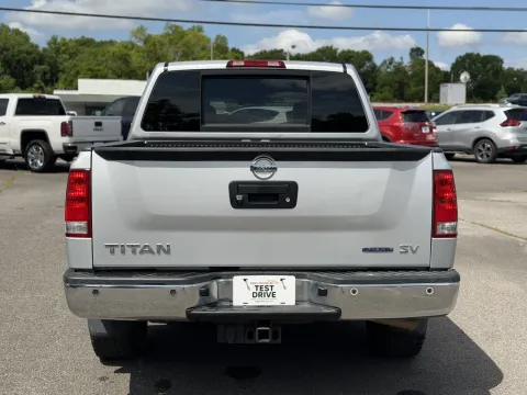 More photos of 2014 Nissan Titan at Angel Motors Inc, TN