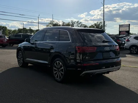 More photos of 2017 Audi Q7 3.0T quattro Prestige at Angel Motors Inc, TN