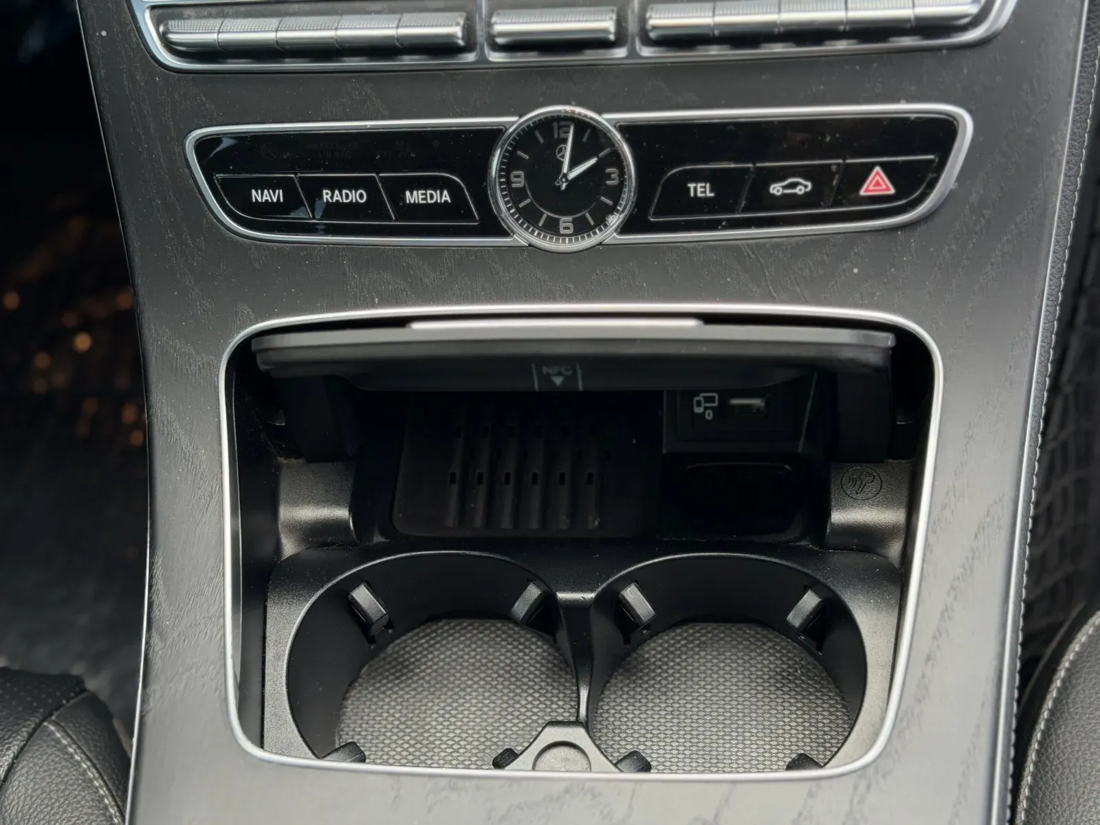 2019 Mercedes-Benz E-Class E300 - Photo 21