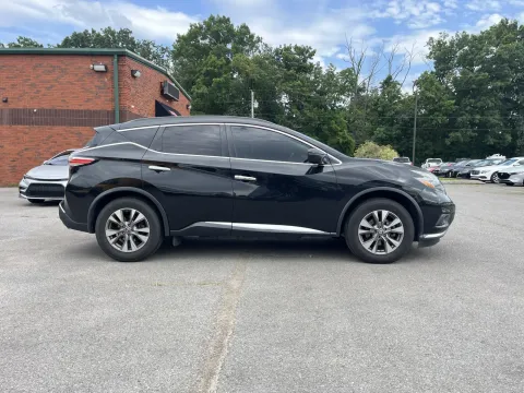 More photos of 2018 Nissan Murano SV at Angel Motors Inc, TN